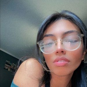 Meet your Posher, Eileen